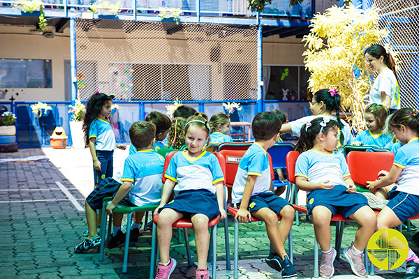 Diverso e aprendizado em cada movimento! - Colgio Le Perini. Educao Infantil e Ensino Fundamental. Indaiatuba, SP