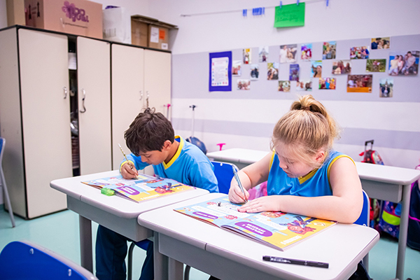 Aula especial de educao financeira - Colgio Le Perini. Educao Infantil e Ensino Fundamental. Indaiatuba, SP