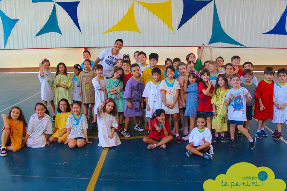 Semana das Crianas - Grande Jogo - Colgio Le Perini. Educao Infantil e Ensino Fundamental. Indaiatuba, SP