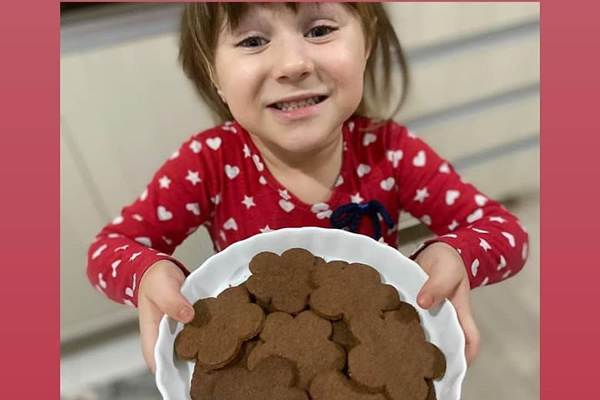 Preparando deliciosos biscoitinhos - Colgio Le Perini. Educao Infantil e Ensino Fundamental. Indaiatuba, SP