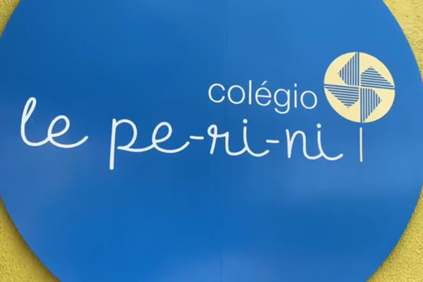 Cumprimentos divertidos - Colgio Le Perini. Educao Infantil e Ensino Fundamental. Indaiatuba, SP