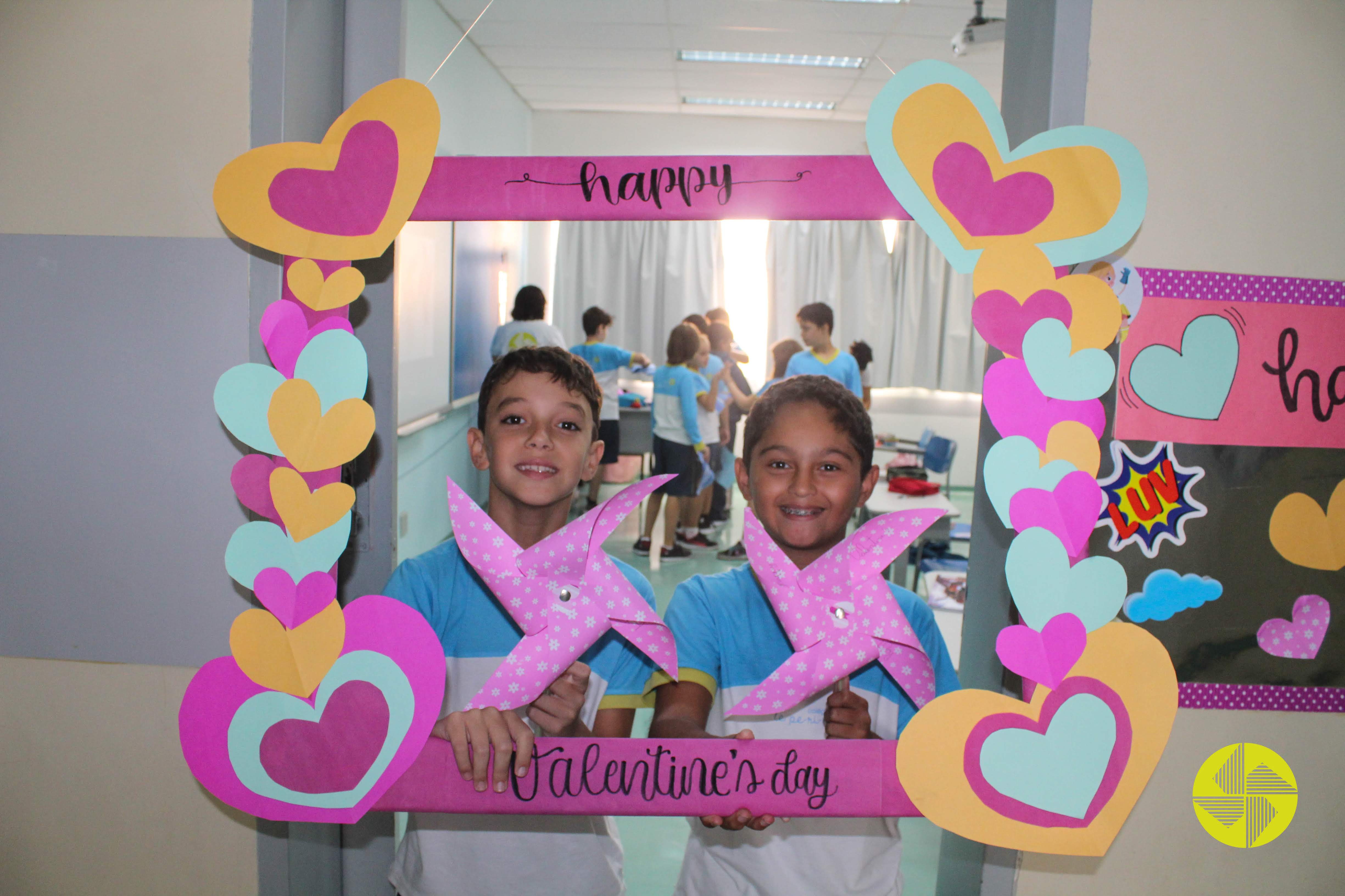 Valentine's Day - Colgio Le Perini. Educao Infantil e Ensino Fundamental. Indaiatuba, SP