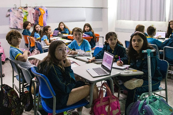 Jogos matemticos - Colgio Le Perini. Educao Infantil e Ensino Fundamental. Indaiatuba, SP